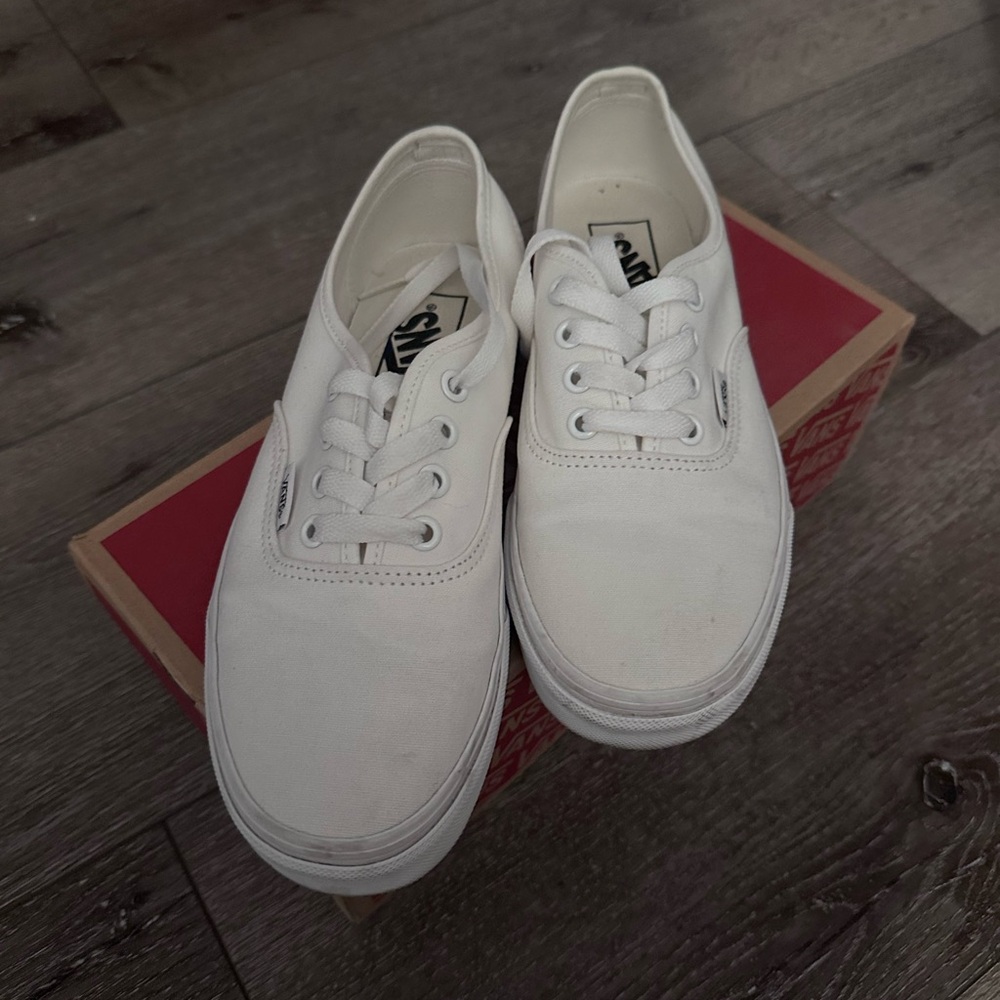 Vans unisex White Sneakers